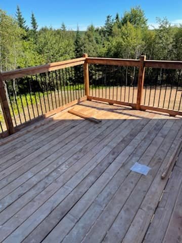 Deck and outdoor spaces